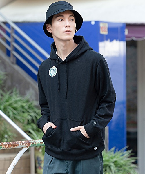 ステューシー ×チャンピオン　Ｐコート　ジャケット　裏ボア　ピンバッチ付　ＸＬ STUSSY × Champion （ステューシー チャンピオン） 裏ボア