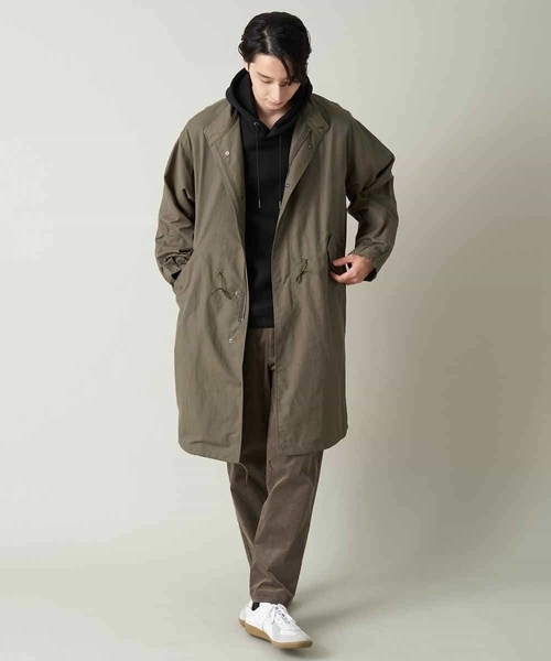 a.v.v(アーヴェヴェ)の「【イージーケア/洗濯機で洗える】ワイドシルエットスタンドモッズコート(モッズコート・メンズ・カーキ・44/46/48)」の4枚目の写真