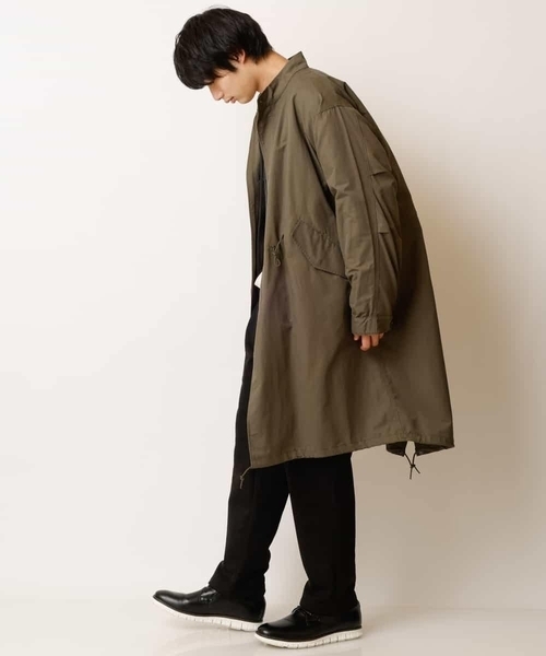 a.v.v(アーヴェヴェ)の「【イージーケア/洗濯機で洗える】ワイドシルエットスタンドモッズコート(モッズコート・メンズ・カーキ・44/46/48)」の5枚目の写真