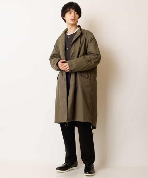 a.v.v(アーヴェヴェ)の「【イージーケア/洗濯機で洗える】ワイドシルエットスタンドモッズコート(モッズコート・メンズ・カーキ・44/46/48)」の6枚目の写真