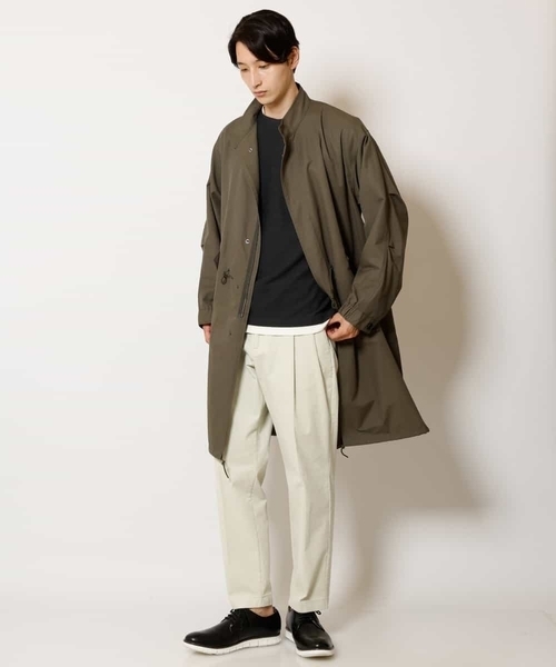 a.v.v(アーヴェヴェ)の「【イージーケア/洗濯機で洗える】ワイドシルエットスタンドモッズコート(モッズコート・メンズ・カーキ・44/46/48)」の11枚目の写真
