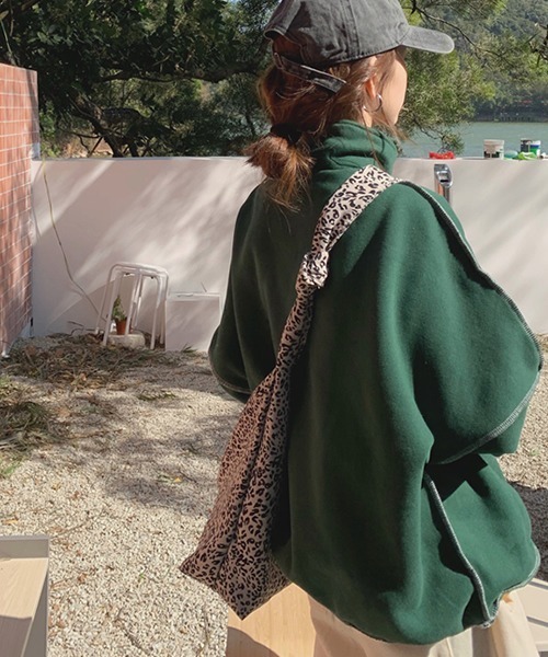 ROOPTOKYO(ループトウキョウ)の「フロントジップ配色ステッチニットトレーナー(スウェット・レディース・グリーン/イエロー・FREE)」の12枚目の写真