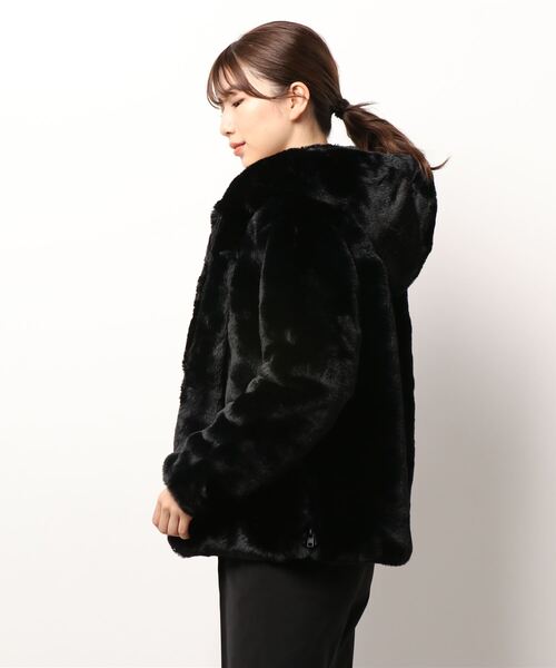 APPARIS（アパリス）の「【APPARIS/アパリス】ZIPフェイクファーコート（その他アウター・レディース・ブラック/グレー・34）」の4枚目の写真