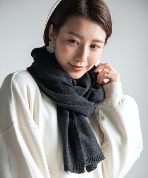 Chaco closet（チャコ クローゼット）の「7G天竺ロングボリュームマフラー（マフラー・レディース・ブラック/ベージュ/カーキ・FREE）」の5枚目の写真