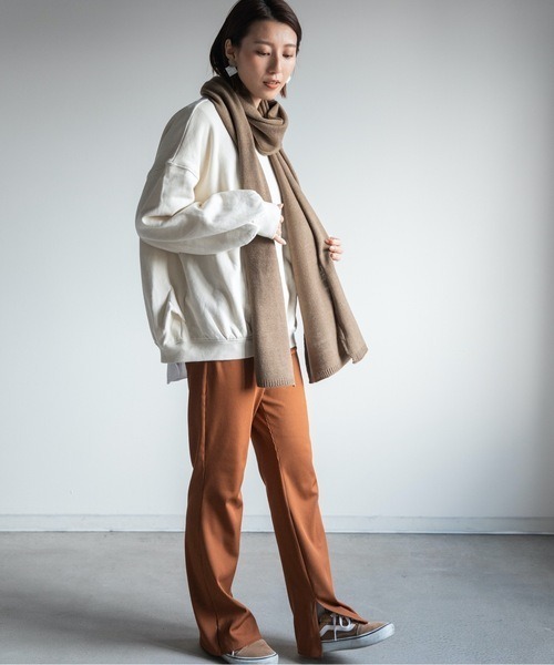 Chaco closet（チャコ クローゼット）の「7G天竺ロングボリュームマフラー（マフラー・レディース・ブラック/ベージュ/カーキ・FREE）」の14枚目の写真