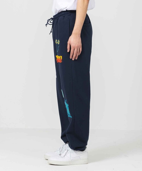 XLARGE(エクストララージ)の「PEACE WORLD SWEAT PANTS(その他パンツ・メンズ・ブラック/ネイビー/グリーン・S/M/L/XL)」の4枚目の写真