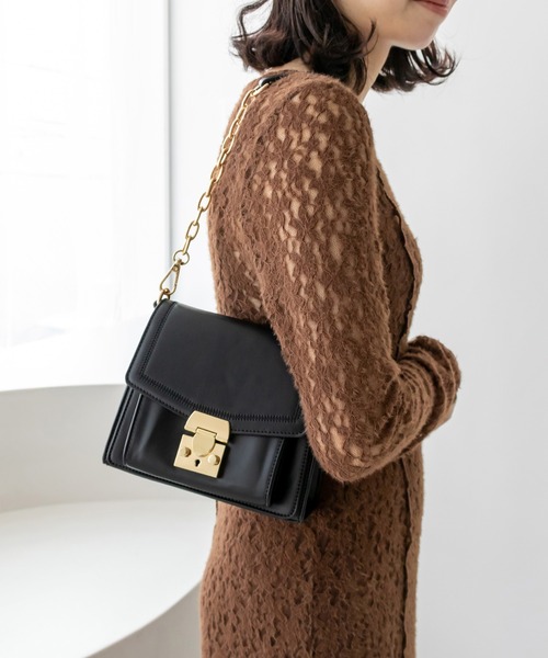 RANDA（ランダ）の「チェーンハンドル2WAYバッグ（ショルダーバッグ・レディース・ブラウン/グリーン/ベージュ/ブラック/ワイン・FREE）」の2枚目の写真