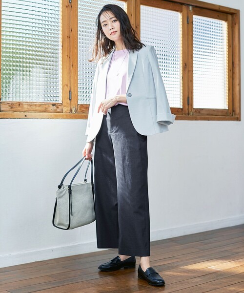 J.PRESS(ジェイプレス)の「【WEB限定カラーあり・洗える・イージーケア】コンフォートストレッチ ニット(ニット/セーター・レディース・ふじ色系/ホワイト系/オレンジ系/スモーキーグリーン系・LARGE/MEDIUM)」の6枚目の写真