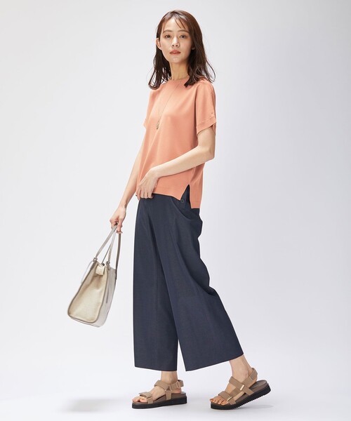 J.PRESS(ジェイプレス)の「【WEB限定カラーあり・洗える・イージーケア】コンフォートストレッチ ニット(ニット/セーター・レディース・ふじ色系/ホワイト系/オレンジ系/スモーキーグリーン系・LARGE/MEDIUM)」の8枚目の写真