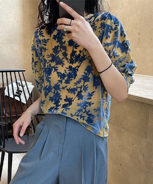 chuclla(チュクラ)の「ベルベット フローラル柄 シアートップ chw22s087【2022/SS】(シャツ/ブラウス・レディース・ブルー/グリーン・FREE)」の18枚目の写真