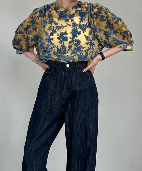 chuclla(チュクラ)の「ベルベット フローラル柄 シアートップ chw22s087【2022/SS】(シャツ/ブラウス・レディース・ブルー/グリーン・FREE)」の6枚目の写真