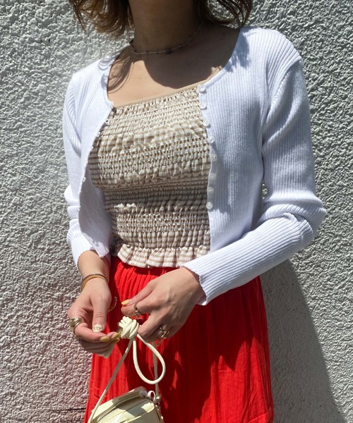 archives（アルシーヴ）の「短丈リブカーディガン（ニット/セーター・レディース・オフホワイト/ブラック/ブルー/ピンク/オレンジ・MEDIUM）」の2枚目の写真