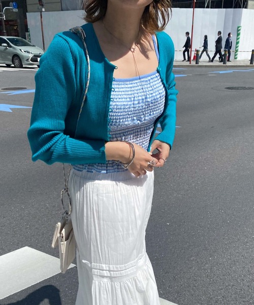 archives（アルシーヴ）の「短丈リブカーディガン（ニット/セーター・レディース・オフホワイト/ブラック/ブルー/ピンク/オレンジ・MEDIUM）」の14枚目の写真