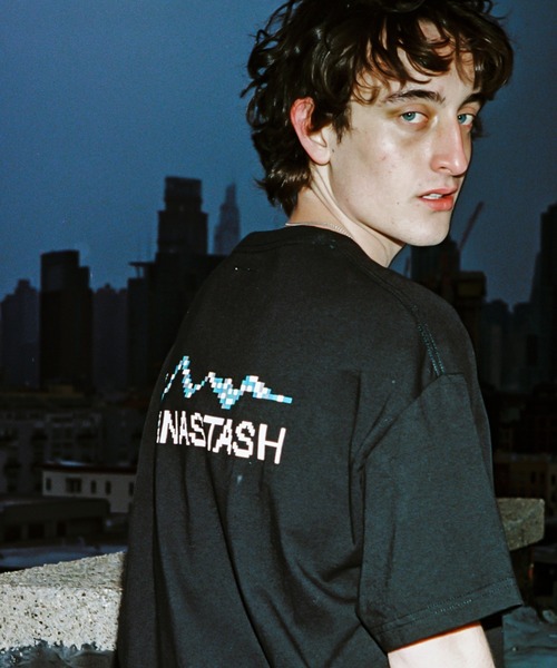 MANASTASH（マナスタッシュ）の「【直営店限定】MANASTASH N.A.U/マナスタッシュエヌエーユー　DIDITAL MOUNTAIN LOGO TEE デジタルマウンテンロゴティー（Tシャツ/カットソー・メンズ・ホワイト/ブラック/ターコイズブルー・MEDIUM/LARGE/X-LARGE）」の3枚目の写真