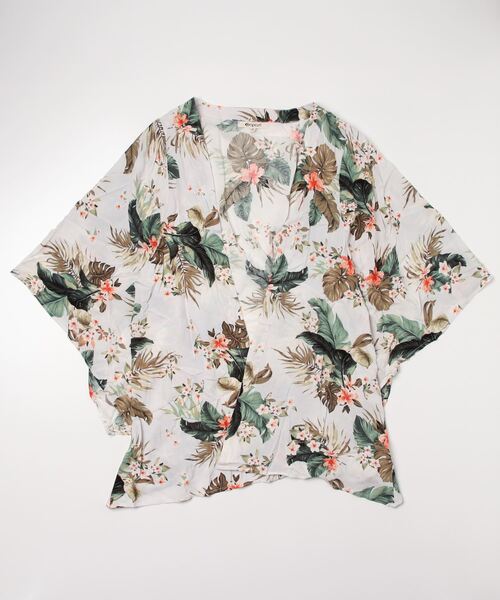 rip curl（リップカール）の「【RIPCURL（リップカール）】ON THE COAST KIMONO/レディースレーヨン半端袖総柄シャツ（シャツ/ブラウス・レディース・ブラック/ナチュラル・SMALL/MEDIUM/X-SMALL）」の7枚目の写真