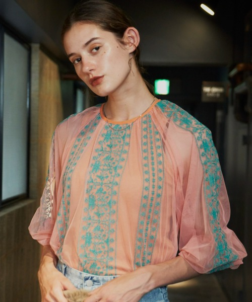 Unitage（ユニテージ）の「チュール刺繍ブラウス（シャツ/ブラウス・レディース・ピンク/ナチュラル・FREE）」の13枚目の写真
