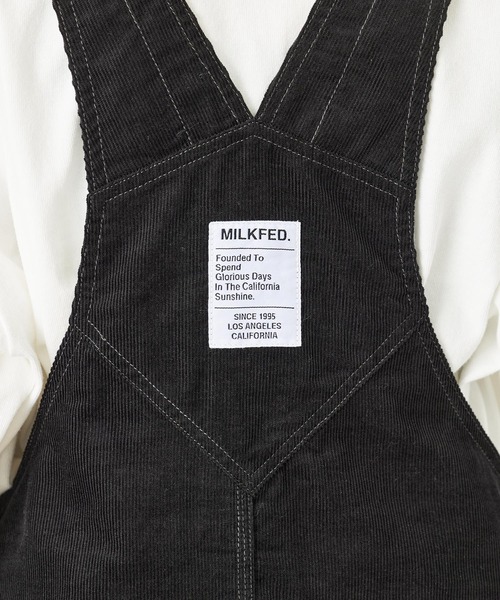 MILKFED.（ミルクフェド）の「CORDUROY MINI JUMPER SKIRT（ジャンパースカート・レディース・ブラック/ブルー/ベージュ・S/M）」の13枚目の写真
