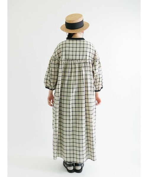 Samansa Mos2（サマンサ モスモス）の「配色ギャザーワンピース（ワンピース・レディース・ブラック/ベージュ/ネイビー/オフホワイト/モカ・ﾌﾘ-）」の15枚目の写真