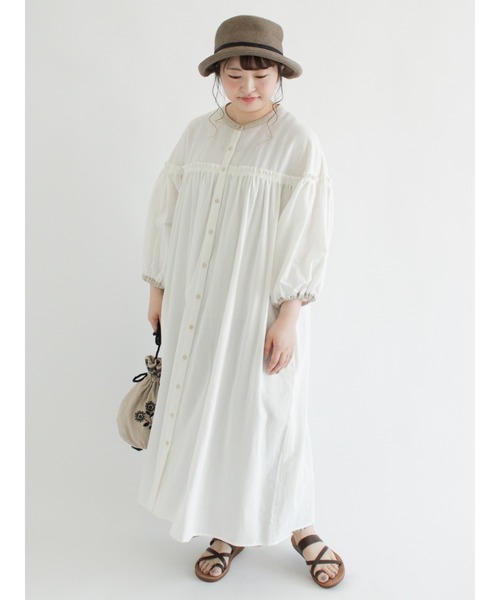 Samansa Mos2（サマンサ モスモス）の「配色ギャザーワンピース（ワンピース・レディース・ブラック/ベージュ/ネイビー/オフホワイト/モカ・ﾌﾘ-）」の7枚目の写真