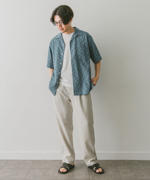 URBAN RESEARCH DOORS(アーバンリサーチドアーズ)の「ジオメトリックプリントショートスリーブシャツ(シャツ/ブラウス・メンズ・チャコールグレー/ブルー・MEDIUM/LARGE)」の20枚目の写真