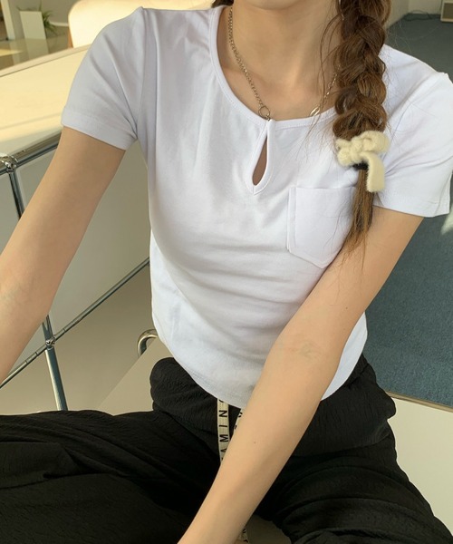 meJane(ミージェーン)の「ヘンリーネッククロップドコンパクトTシャツ(Tシャツ/カットソー・レディース・ホワイト/ブラック/チャコールグレー・FREE)」の15枚目の写真