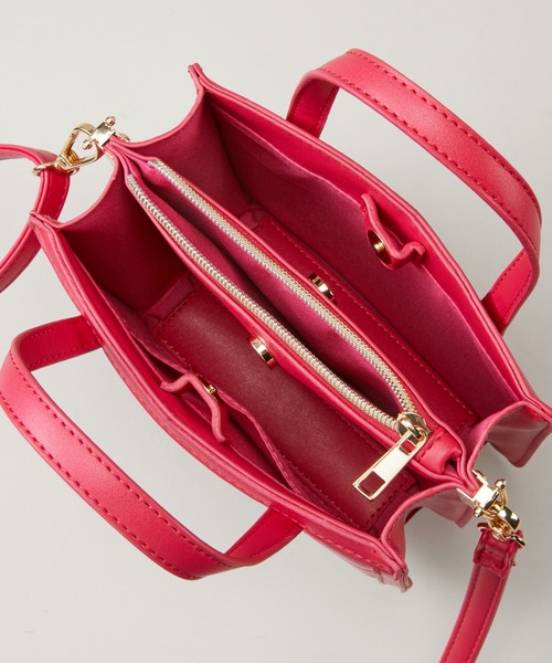 GeeRA（ジーラ）の「キルティングスクエアバッグ（ショルダーバッグ・レディース・ブラック/ピンク/グリーン・FREE）」の6枚目の写真