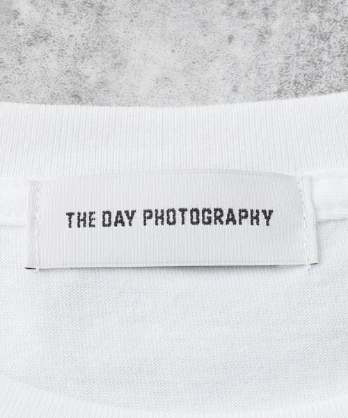 JOURNAL STANDARD(ジャーナルスタンダード)の「【THE DAY PHOTOGRAPHY×Yoo Hoo Store】ENDLESS LINE S/S(Tシャツ/カットソー・メンズ・ホワイト・MEDIUM/LARGE/X-LARGE)」の14枚目の写真