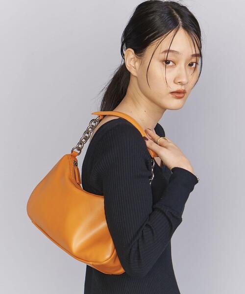 BEAUTY&YOUTH UNITED ARROWS(ビューティーアンドユースユナイテッドアローズ)の「MOON ショルダー バッグ -2WAY-(ショルダーバッグ・レディース・ブラック/オレンジ・FREE)」の2枚目の写真