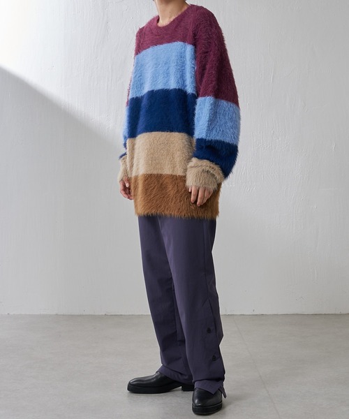 Lui's（ルイス）の「【Neucon / ニューコン】グラデーションニット（ニット/セーター・メンズ・ブラック/ボルドー・2/1）」の19枚目の写真