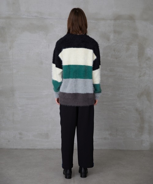 Lui's（ルイス）の「【Neucon / ニューコン】グラデーションニット（ニット/セーター・メンズ・ブラック/ボルドー・2/1）」の9枚目の写真