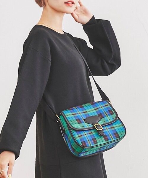 coen(コーエン)の「コンビフラップショルダーバッグ(ショルダーバッグ・レディース・ロイヤルブルー/ベージュ/ケリー・FREE)」の20枚目の写真