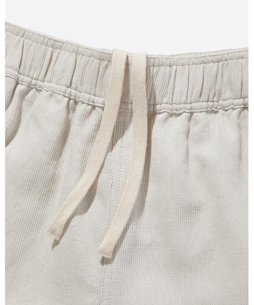 Saturdays NYC(サタデーズ ニューヨークシティ )の「Pia Seersucker Cotton Short(その他パンツ・レディース・サックスブルー/キナリ・X-SMALL/S/M/L)」の3枚目の写真