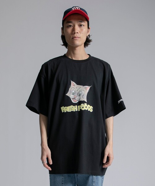 Name.(ネーム)の「【Name.】STUDIOUS別注 PRINT TEE CAT(Tシャツ/カットソー・メンズ・ホワイト/ブラック・1/2)」の13枚目の写真