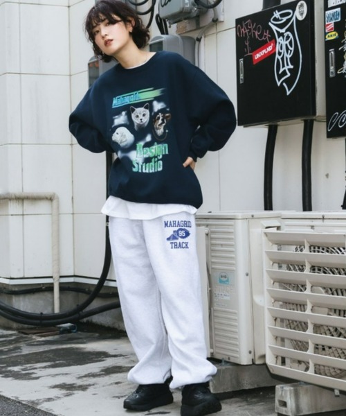 MAHAGRID(マハグリッド)の「『mahagrid/マハグリッド』FUZZIES SWEATSHIRT/ファジーズデザイン スウェットシャツ(スウェット・レディース・ブラック/ネイビー・M/L/XL/S)」の20枚目の写真