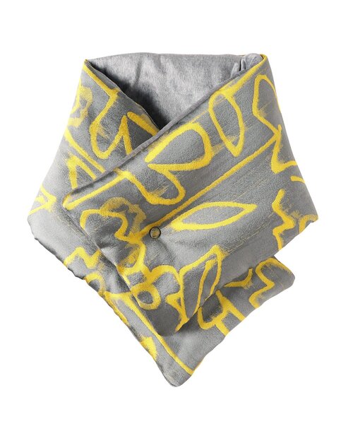 HIROKO HAYASHI（ヒロコハヤシ）の「◆SFINGE(スフィンジェ)マフラー（ストール/ショール・レディース・グレー系・00）」の2枚目の写真