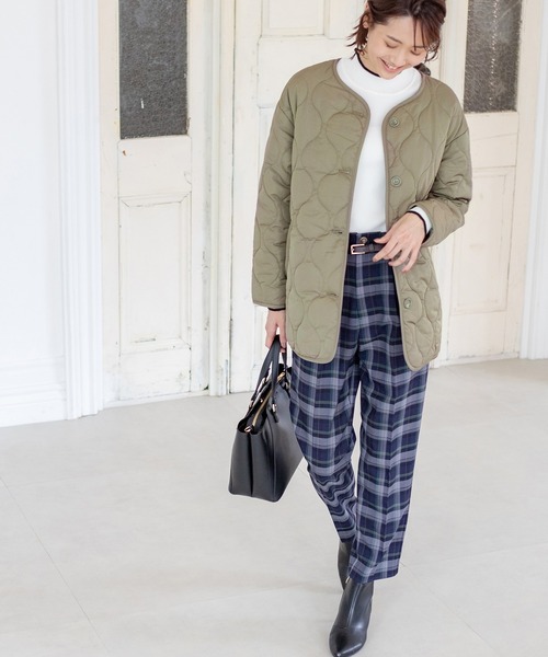 Honeys（ハニーズ）の「キルティングブルゾン（ブルゾン・レディース・モカ/グレー/ブラック/カーキ/ピンク系その他/アイボリー・S/M/L）」の14枚目の写真