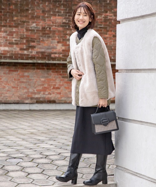 Honeys（ハニーズ）の「キルティングブルゾン（ブルゾン・レディース・モカ/グレー/ブラック/カーキ/ピンク系その他/アイボリー・S/M/L）」の17枚目の写真