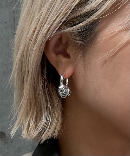 LAPUIS（ラピュイ）の「LAPUIS(ラピュイ)Coil Aroundイヤリング（イヤリング・レディース・マルチ/ゴールド/シルバー・FREE）」の22枚目の写真