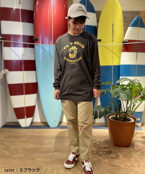 OLD BETTY'S(オールドベティーズ)の「Long-Sleeve T-shirts(Pig´n Whistle)(Tシャツ/カットソー・レディース・ダークベージュ/スミクロ/ホワイト・M/L)」の10枚目の写真