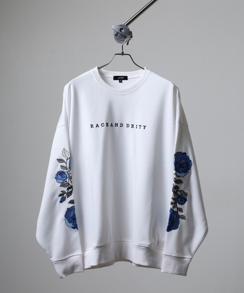 RE730(アールイーセブンサーティー)の「Sleeve rose embroidery wide sweatshirt / 袖ローズ刺繍 ワイドスウェット unisex(スウェット・メンズ・ブラック/ホワイト・L/XL/M)」の17枚目の写真