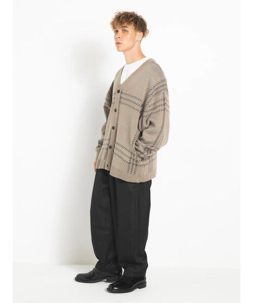 koe（コエ）の「ダブルジャガードビックチェックカーデ（カーディガン/ボレロ・メンズ・グレイッシュベージュ/ブラック・FREE）」の18枚目の写真