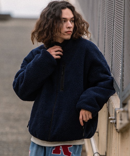 THE HITSS（ヒッツ）の「【THE HITSS】ビッグシルエット シープボア キルティング リバーシブル パデッドブルゾン（ブルゾン・メンズ・ネイビー/ブラック/ベージュ/グレー/アニマル/アイボリー・M/L）」の6枚目の写真