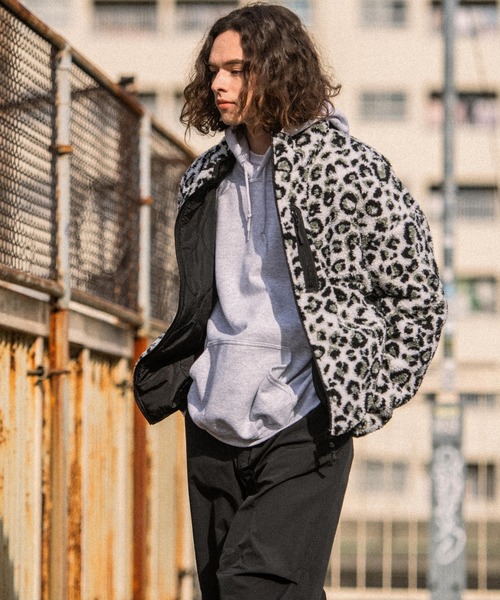 THE HITSS（ヒッツ）の「【THE HITSS】ビッグシルエット シープボア キルティング リバーシブル パデッドブルゾン（ブルゾン・メンズ・ネイビー/ブラック/ベージュ/グレー/アニマル/アイボリー・M/L）」の11枚目の写真