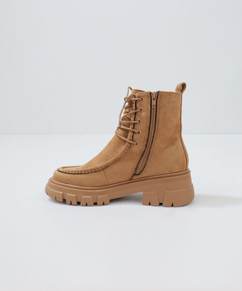 fredy emue(フレディエミュ)の「フェイクスエードレースアップブーツ(ブーツ・レディース・キャメル/ブラック・S/M/L)」の9枚目の写真
