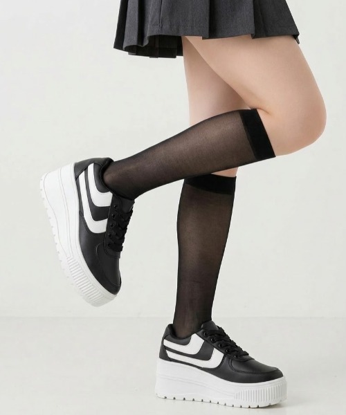 LOVEHUNTER(ラブハンター)の「LOVEHUNTER/軽量厚底 ボリュームソールスニーカー(1537)(スニーカー・レディース・ブラック×ブラック/ホワイト/ブラック・LL/M/L/S)」の2枚目の写真
