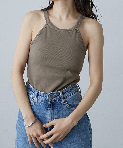 Shelly island（シェリーアイランド）の「カップ付きホルターネックタンク（タンクトップ・レディース・ブラック/オリーブ/ホワイト・FREE）」の18枚目の写真