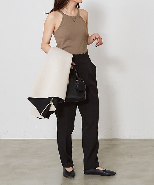 Shelly island（シェリーアイランド）の「カップ付きホルターネックタンク（タンクトップ・レディース・ブラック/オリーブ/ホワイト・FREE）」の5枚目の写真