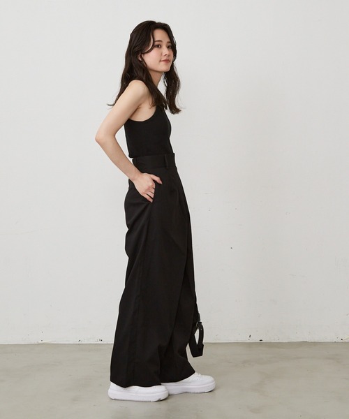 Shelly island（シェリーアイランド）の「カップ付きホルターネックタンク（タンクトップ・レディース・ブラック/オリーブ/ホワイト・FREE）」の10枚目の写真