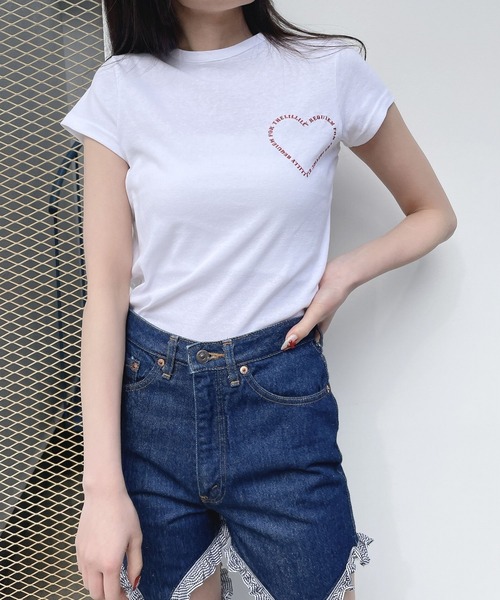 リルリリー❤️ハートワッペンTシャツ lilLilly（リルリリー）の「コンパクトハートロゴTシャツ（Tシャツ