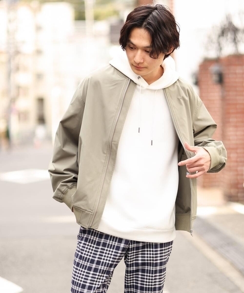 a.v.v（アーヴェヴェ）の「ストレッチリブブルゾン（ブルゾン・メンズ・ベージュ/カーキ・46/48/50）」の19枚目の写真